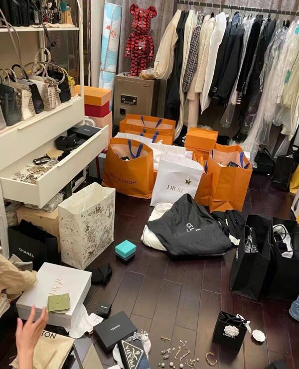 渭南市合阳回收顶奢鞋服